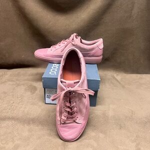 Ecco Women's Pink Leather Lace-Up Sneakers — Dusty Rose